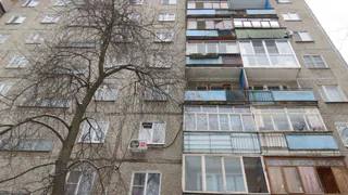 Момент падения мальчика с 9 этажа в Нижнекамском районе сняла видеокамера