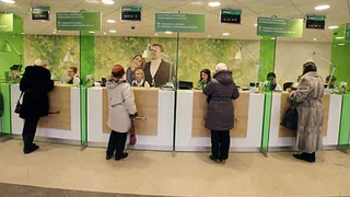 Нижнекамских вкладчиков Татфондбанка отправили в Сбербанк