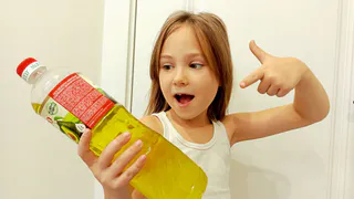 Уходя из дома, всегда заливаю подсолнечное масло в раковину - от такого результата довольна как слон
