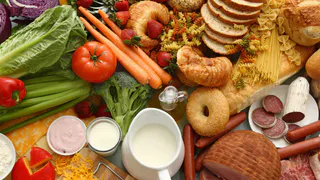 Голодными не останемся: жители Нижнекамска обеспечены хлебом, мясом, молоком, овощами