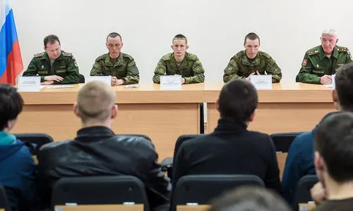 В Нижнекамск приехали солдаты-контрактники