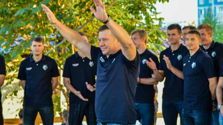 К сезону готовы: пресс-конференция и презентация новичков ХК «Нефтехимик»