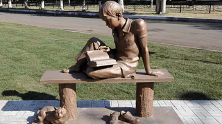 Литературные гонки и мыльная дискотека