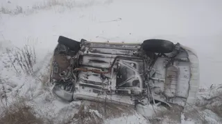 На трассе Чистополь - Нижнекамск автомобиль съехал в кювет