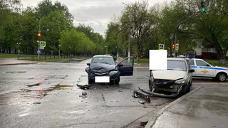 На пересечении улиц Юности и Тукая в Нижнекамске произошло ДТП 