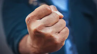 В Татарстане мужчина до смерти избил друга, который к нему временно переехал жить