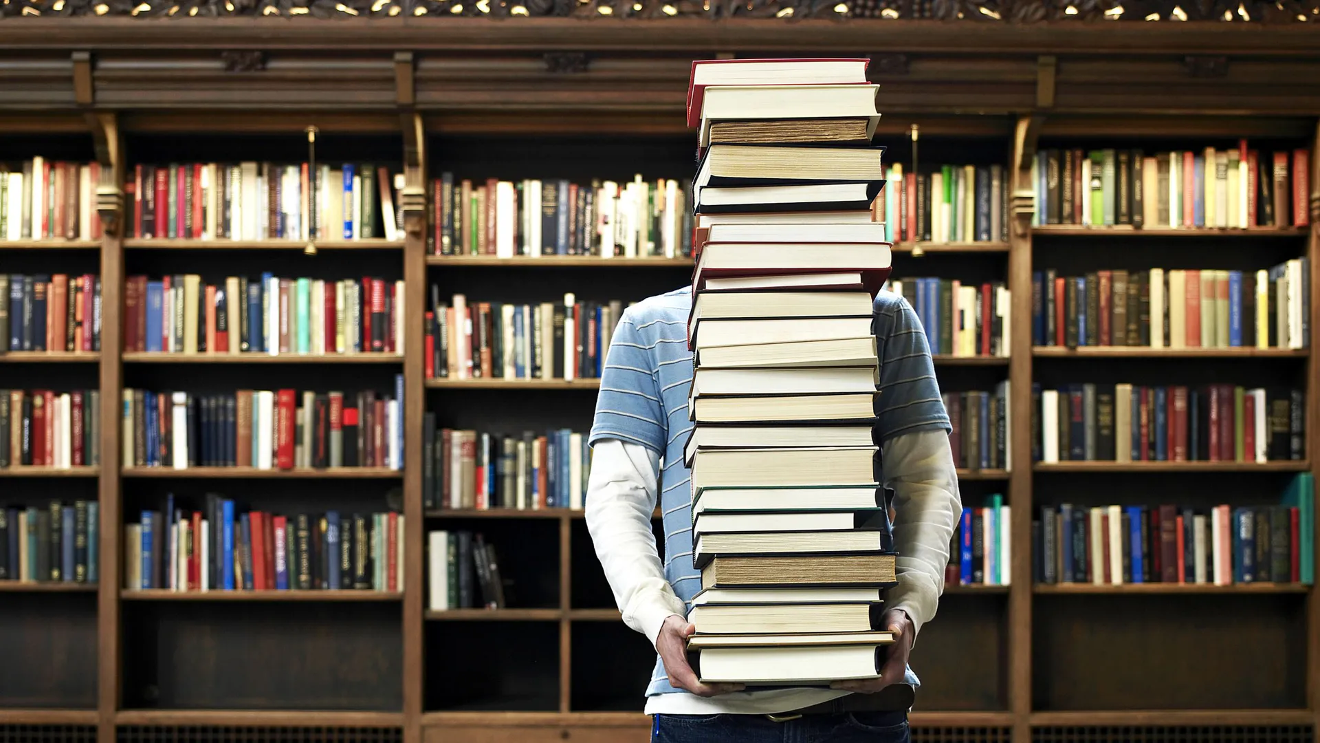 Юбилей Татарского книжного издательства: Нижнекамские библиотеки организовали акцию