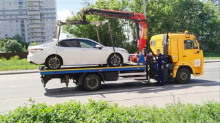 Из-за неоплаченных автоштрафов у компании Татарстана изъяли Toyota Camry