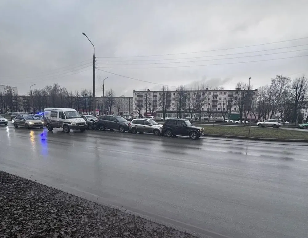 В Нижнекамске произошло массовое ДТП с участием четырёх автомобилей