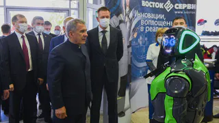 Более 70 мастеров со всей России участвуют в чемпионате PetroChemSkills в Нижнекамске 