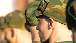 Нижнекамск отправил в армию первых призывников
