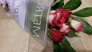 Для милой дамы: в Татарстане парень купил цветы у мошенников