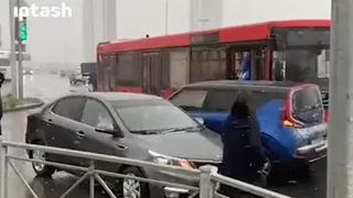 В Татарстане пассажирский автобус влетел в "Киа"
