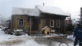 В Нижнекамском районе горел дом