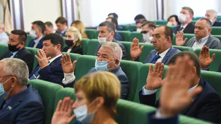 В Нижнекамске назвали имена новых почетных граждан города