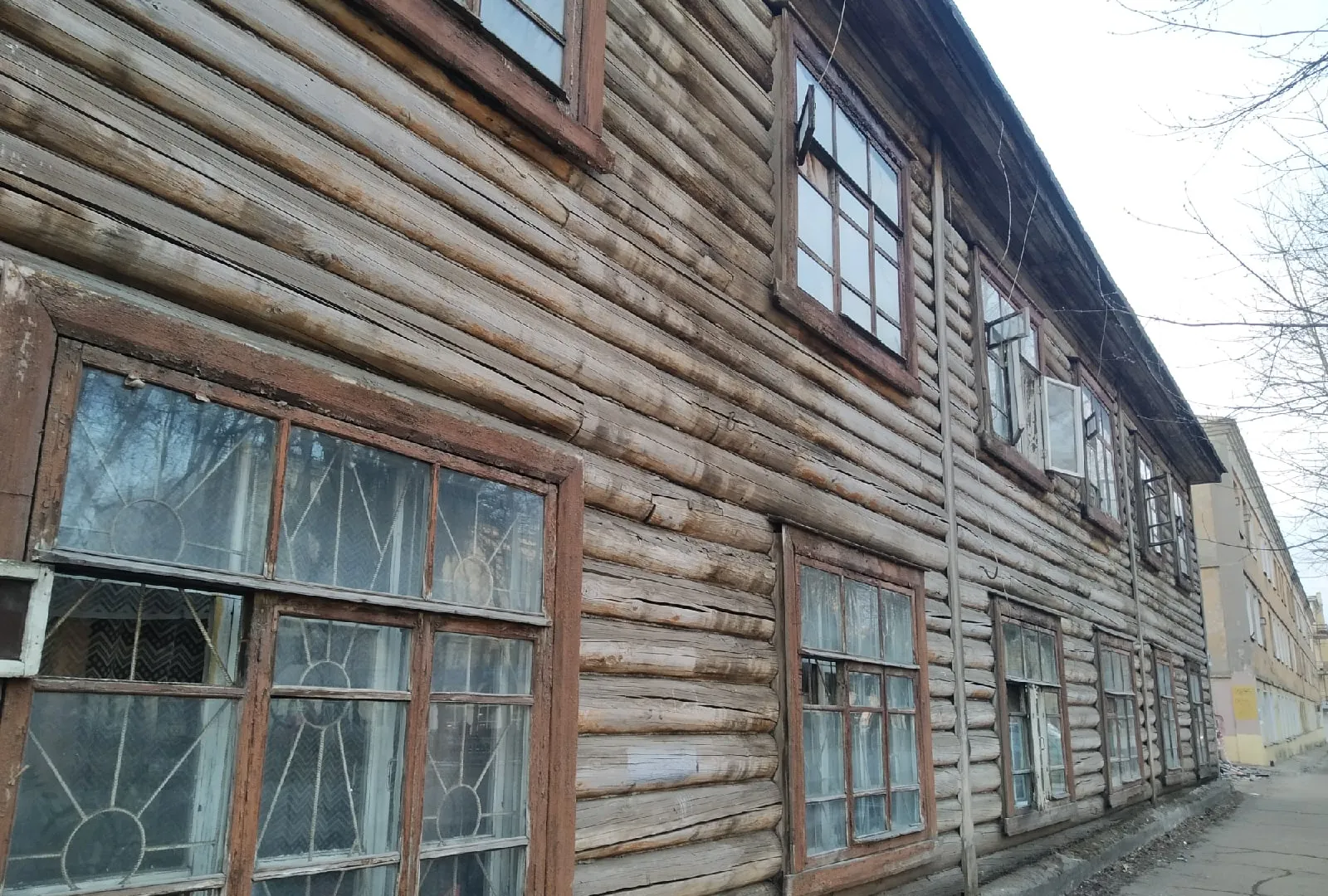 В селе Мусабай Завод обрушилась кровля ДК: прокуратура выявила грубые нарушения