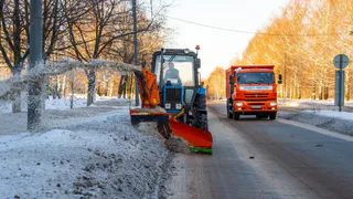 В Нижнекамске для уборки снега выведено 52 единицы спецтехники