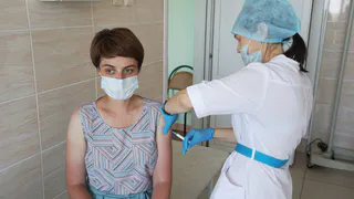 Вакцинация: в Нижнекамске привилась заместитель мэра города