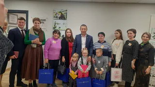 В Нижнекамске семьи мобилизованных задали вопросы Муллину