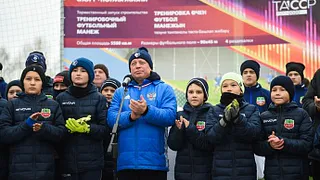 В Нижнекамске заложили первый камень в основание крытого футбольного манежа