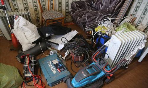 Воры пойманы: в Нижнекамске задержана группа преступников причастных к серии краж