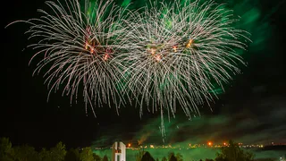 Нижнекамцы с широким размахом отметили 9 Мая