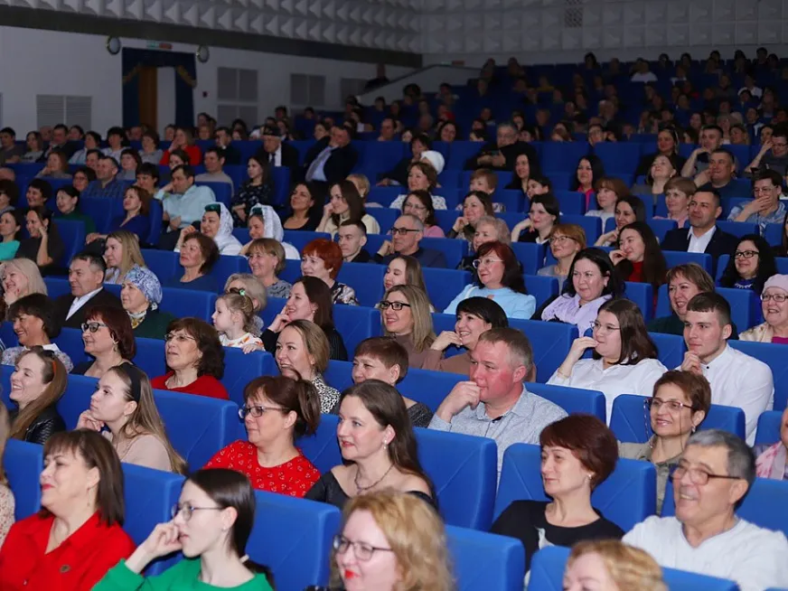 В Нижнекамске завершилась Неделя театров
