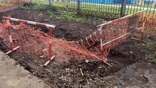 «Уже 3 месяца стоят эти раскопки»