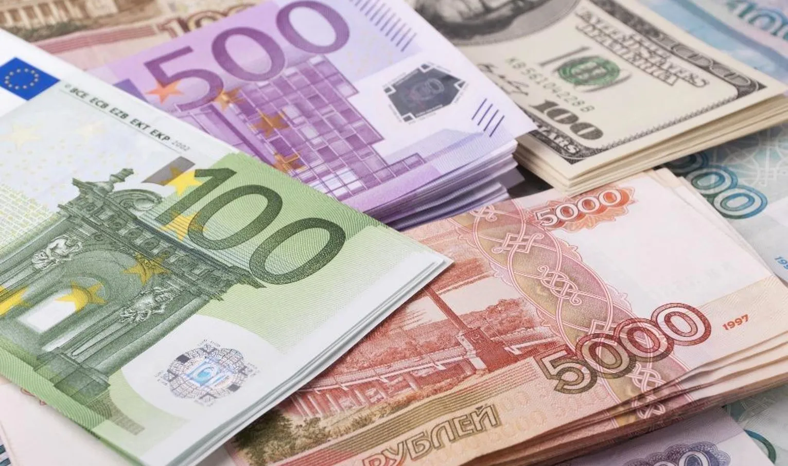 ЦБ ввел комиссию в 30% при покупке долларов на бирже