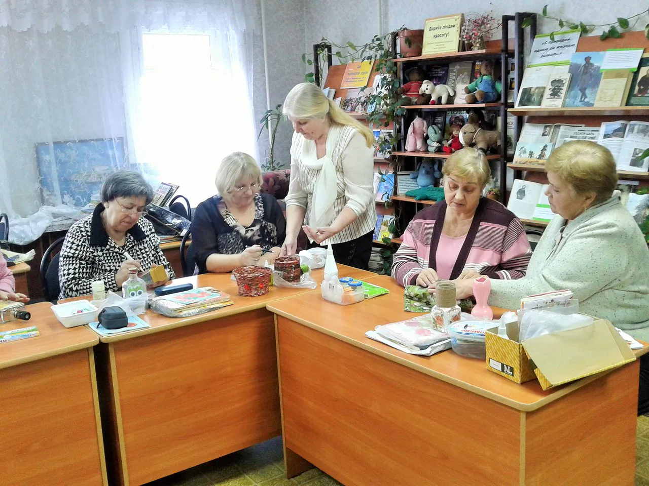 Где общаются нижнекамские пенсионеры?