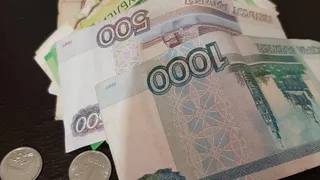 В Казани к лишению свободы приговорили двух курьеров телефонных мошенников