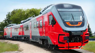 По маршруту Нижнекамск-Ижевск начал курсировать рельсовый автобус