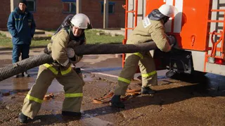 Нижнекамские пожарные соревновались в профессионализме
