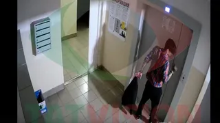 Заблудился в трех соснах: нижнекамец два часа не мог выбраться из подъезда
