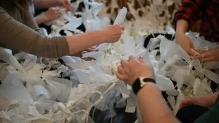 На базе центра АНО "Семья" будут плести маскировочные сети для военнослужащих в зоне СВО