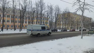 В Елабужском районе у местного жителя нашли целый арсенал в снегу и на подоконниках