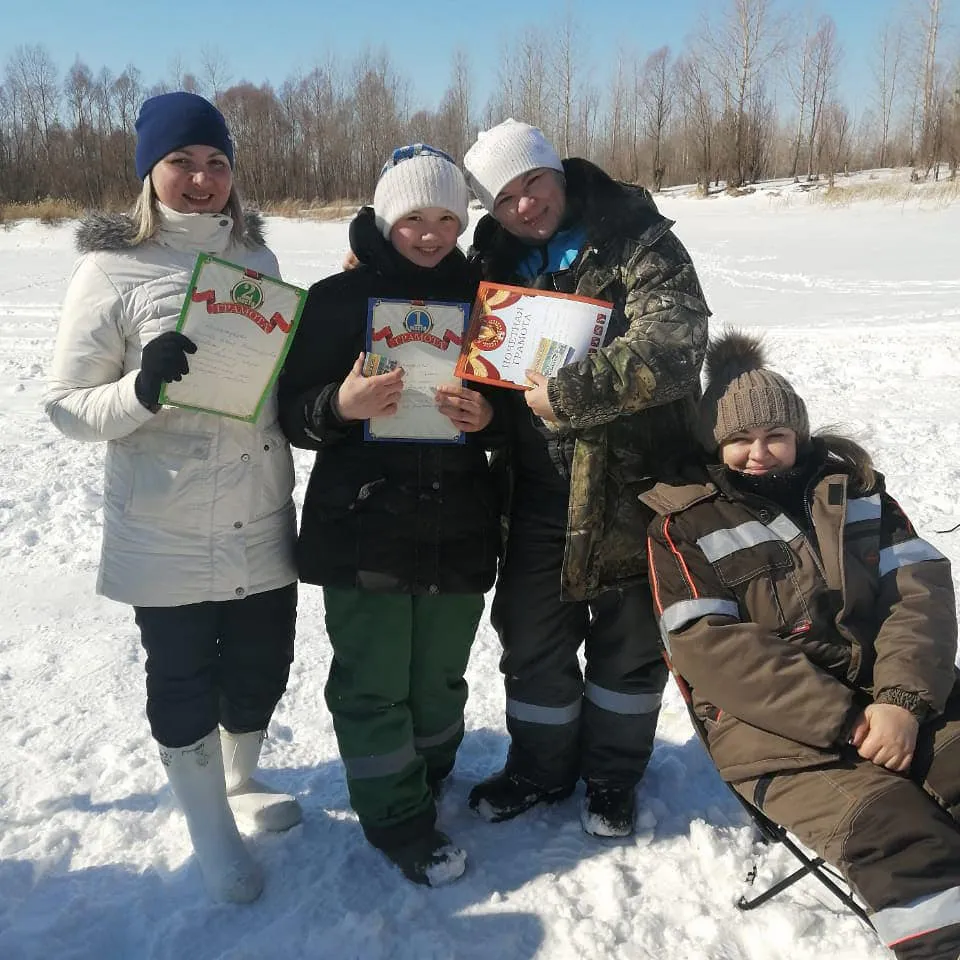 В Нижнекамске на соревновании по подлёдной рыбалке весь призовой пьедестал заняли женщины