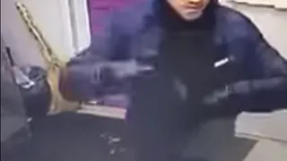 Ограбление по-нижнекамски: с ножом в руках в центр микрофинансирования