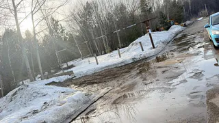 В Нижнекамске заставят снести самовольный шлагбаум