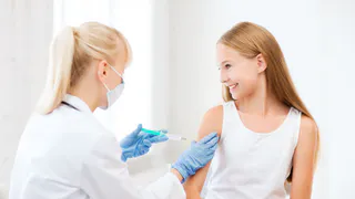 Нужна ли вакцинация для выезда за границу?