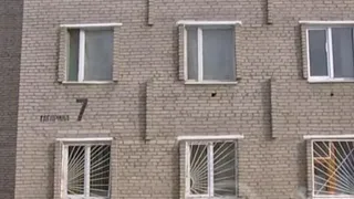 В Нижнекамске опять из окна выбросилась пенсионерка