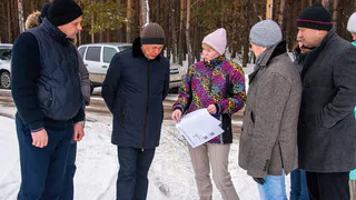 Муллин обещал помочь многодетным семьям из села Борок и поселка Чайка