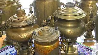 В Нижнекамске открылась первая выставка самоваров