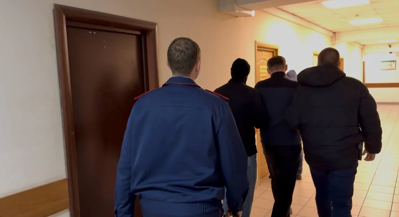 Не менее 15 ножевых ранений: уроженец Казани задержан в Петербурге по подозрению в жестоком убийстве стюардессы в Дубае