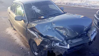 В Нижнекамске Toyota RAV4 влетела в «Богдан-2110»