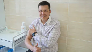Главный врач Нижнекамской ЦРМБ сделал прививку от гриппа