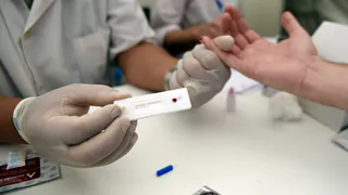 Жителей Нижнекамска приглашают сдать тест на ВИЧ бесплатно