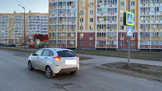 В Нижнекамске сбили 12-летнего школьника на самокате