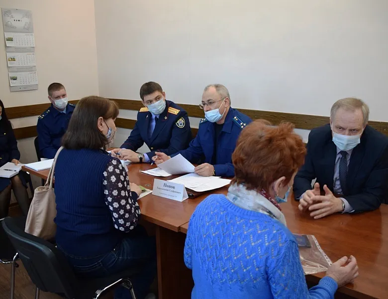 Расписание на неделю: нижнекамцы смогут задать вопросы адвокату и нотариусу