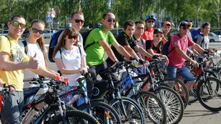 Крутим весело педали: более 80 нижнекамцев приняли участие в велопробеге 